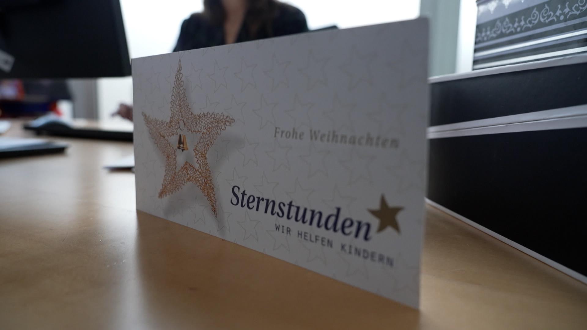 Der Sternstunden-Tag im BR: Wir sammeln Geld für Kinder in Not. Gespendet werden kann unter 0137/10 10 200 (14 Cent pro Anruf aus allen deutschen Netzen) oder br.de/sternstunden. 