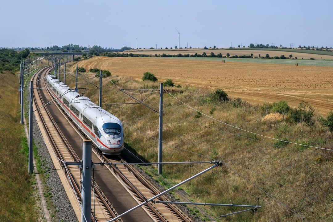 Passenger attacks train conductor: ICE stops in Bamberg