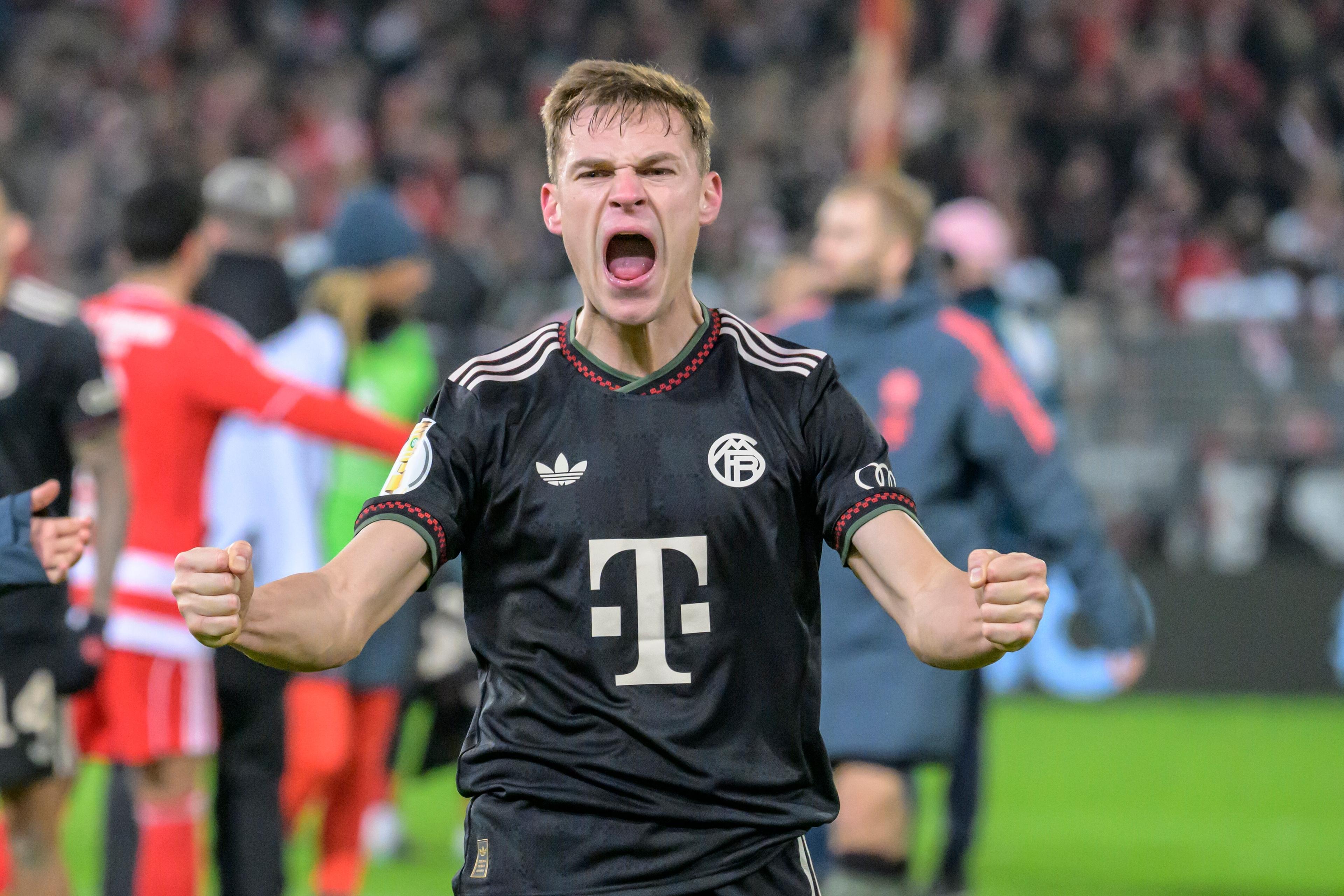 Joshua Kimmich nach dem Pokalsieg bei Union Berlin