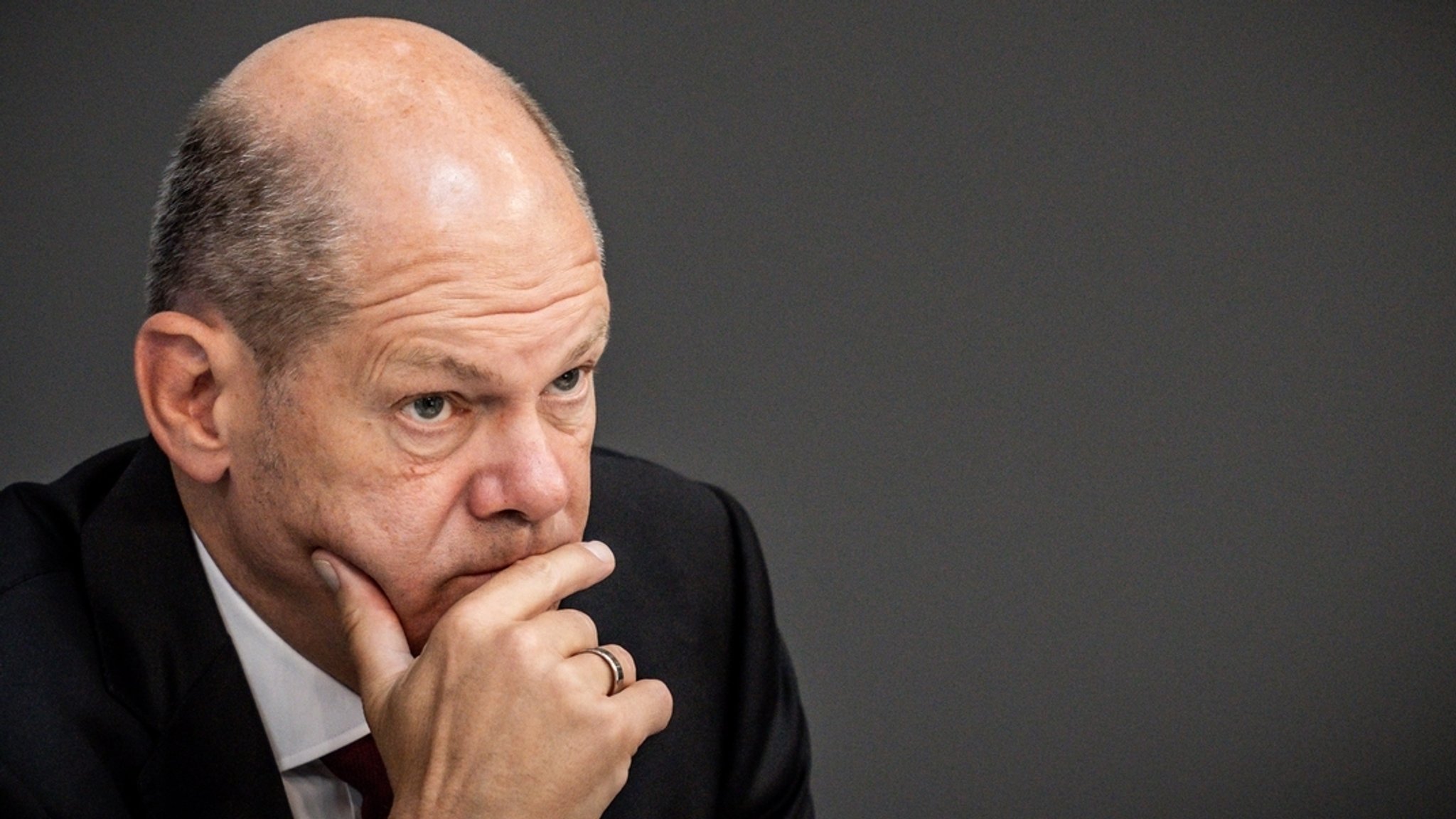 Kanzler Olaf Scholz bei einer Sitzung im Bundestag (Archivbild).