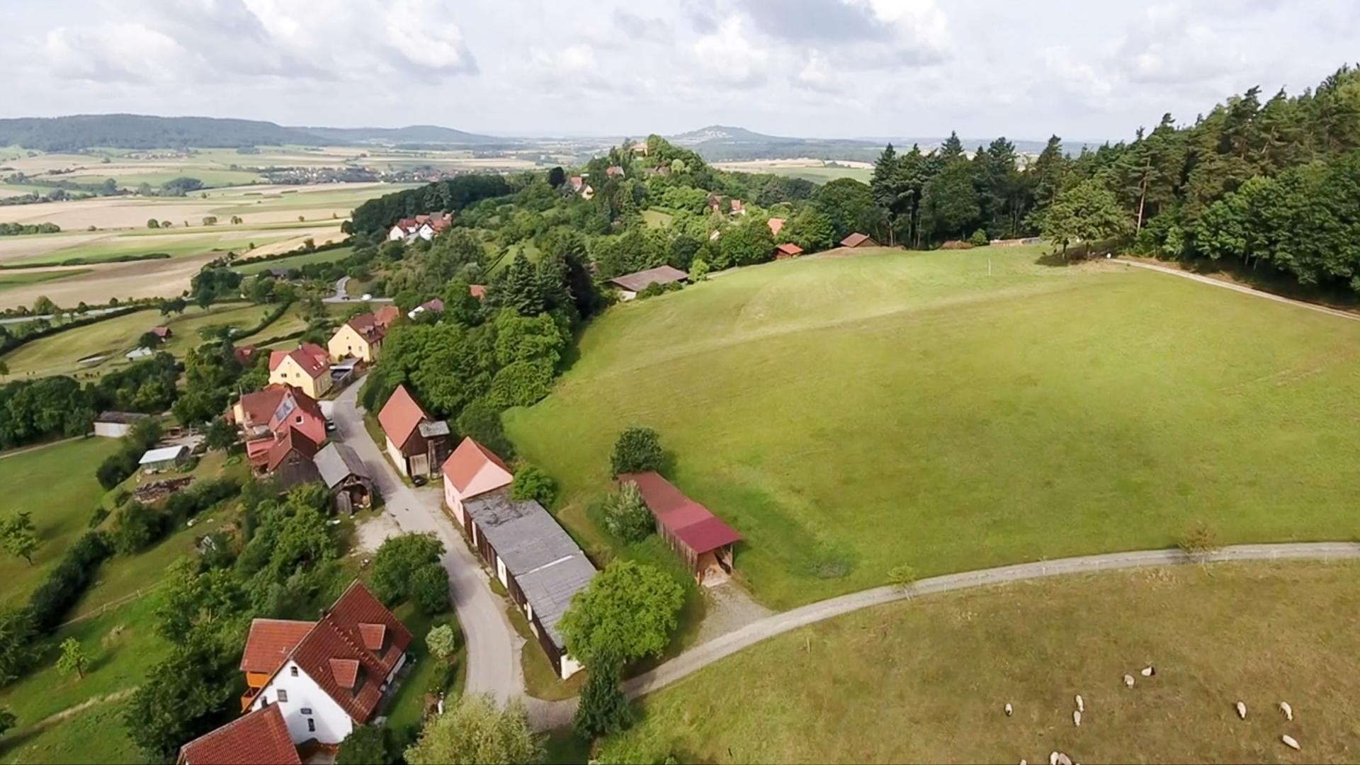 Ein Sonnentag für Thomas Grasberger auf dem Pilgerweg.
