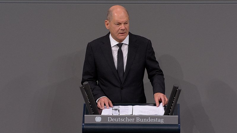 Nach dem Angriff der Hamas auf Israel hat Bundeskanzler Scholz ein Betätigungsverbot der Organisation in Deutschland angekündigt.