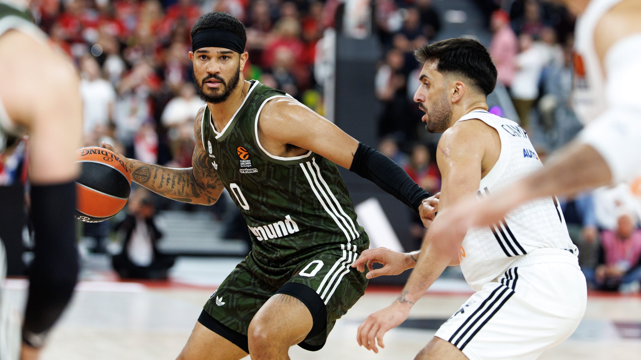 Nick Weiler-Babb von Bayern München