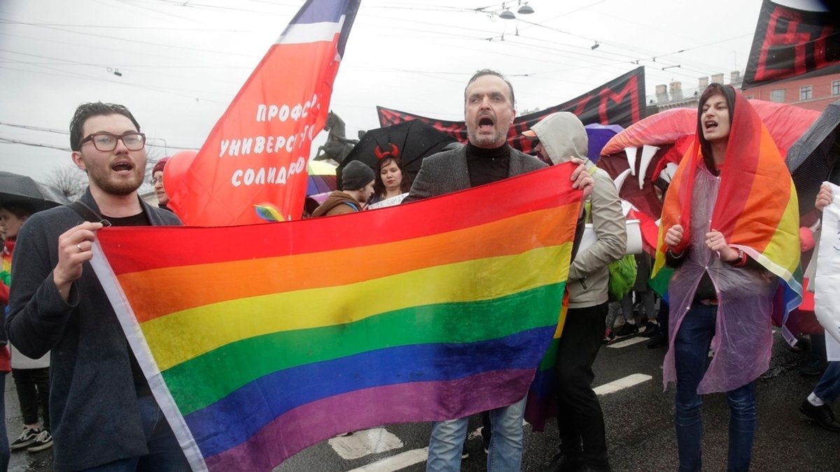 Russlands Oberstes Gericht verbietet Engagement für LGBTQ+