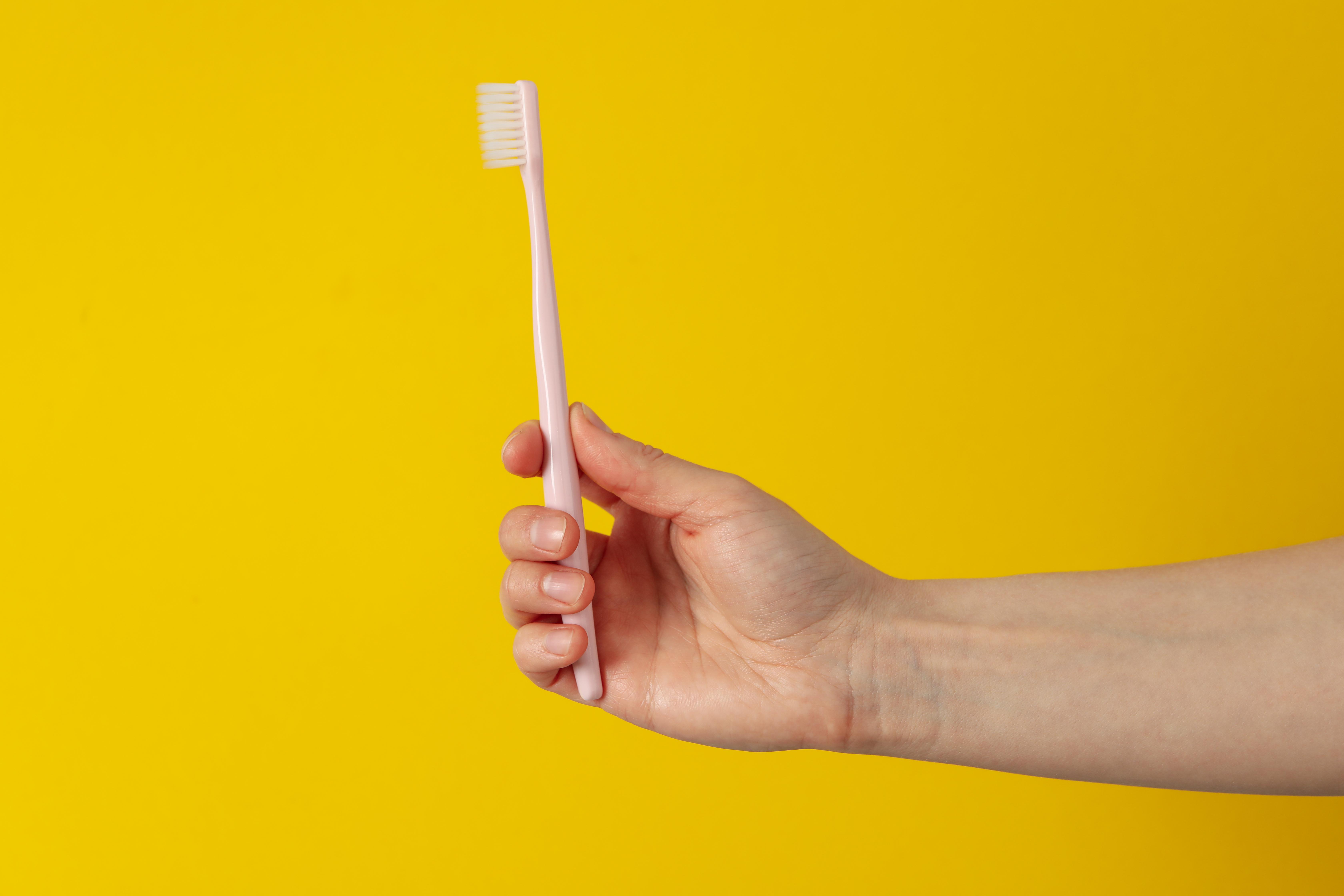 Zähneputzen und Mundhygiene Diese 5 Fehler machen wir zu oft beim Zähneputzen BAYERN 3