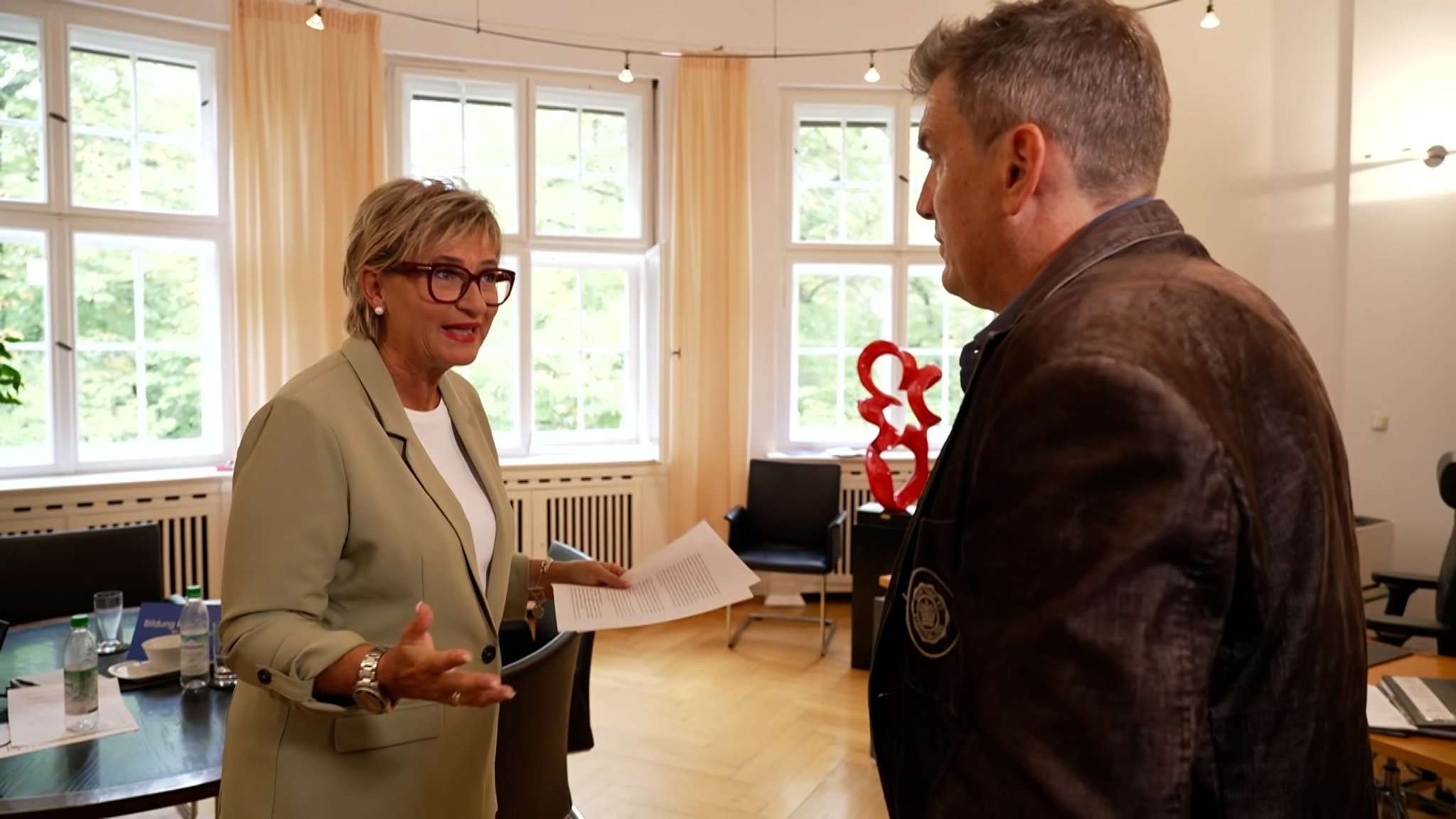Am Dienstag beginnt in Bayern wieder die Schule. | Bild: Bayerischer Rundfunk 2026 Am Dienstag beginnt in Bayern wieder die Schule.