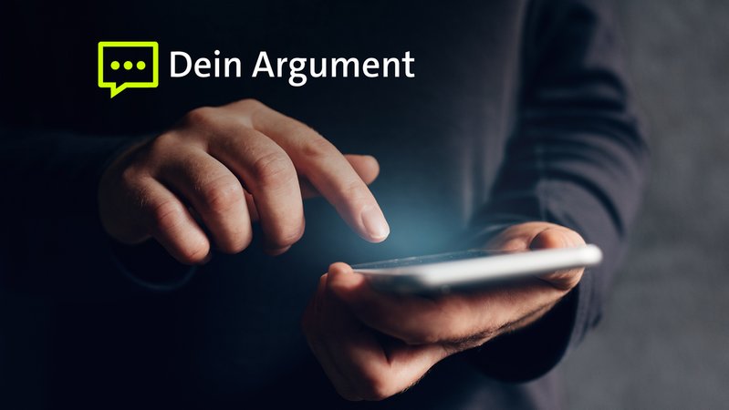 Die Hand eines Mannes tippt am Handy (Symbolbild) | Bild: stock.adobe.com/Bits and Splits Die Hand eines Mannes tippt am Handy (Symbolbild)