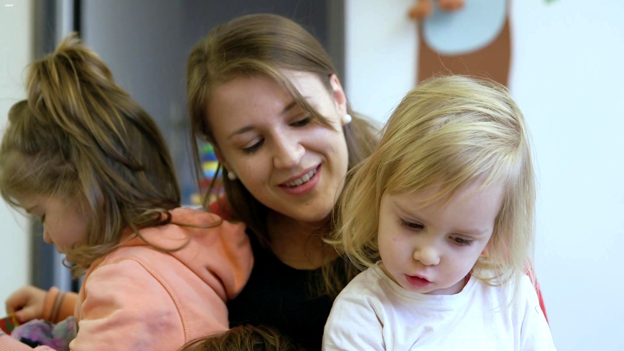 "Kindheitspädagogik" heißt ein Studiengang, der sich mit der Förderung der ganz Kleinen beschäftigt. Mit dem Abschluss kann man sich auf Leitungs-Stellen in Kindertagesstätten bewerben. 