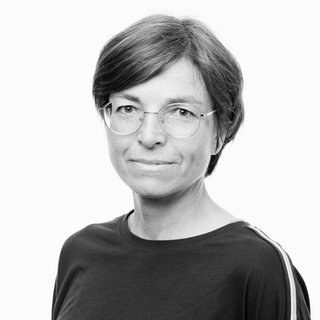 Iris Härdle Iris Härdle