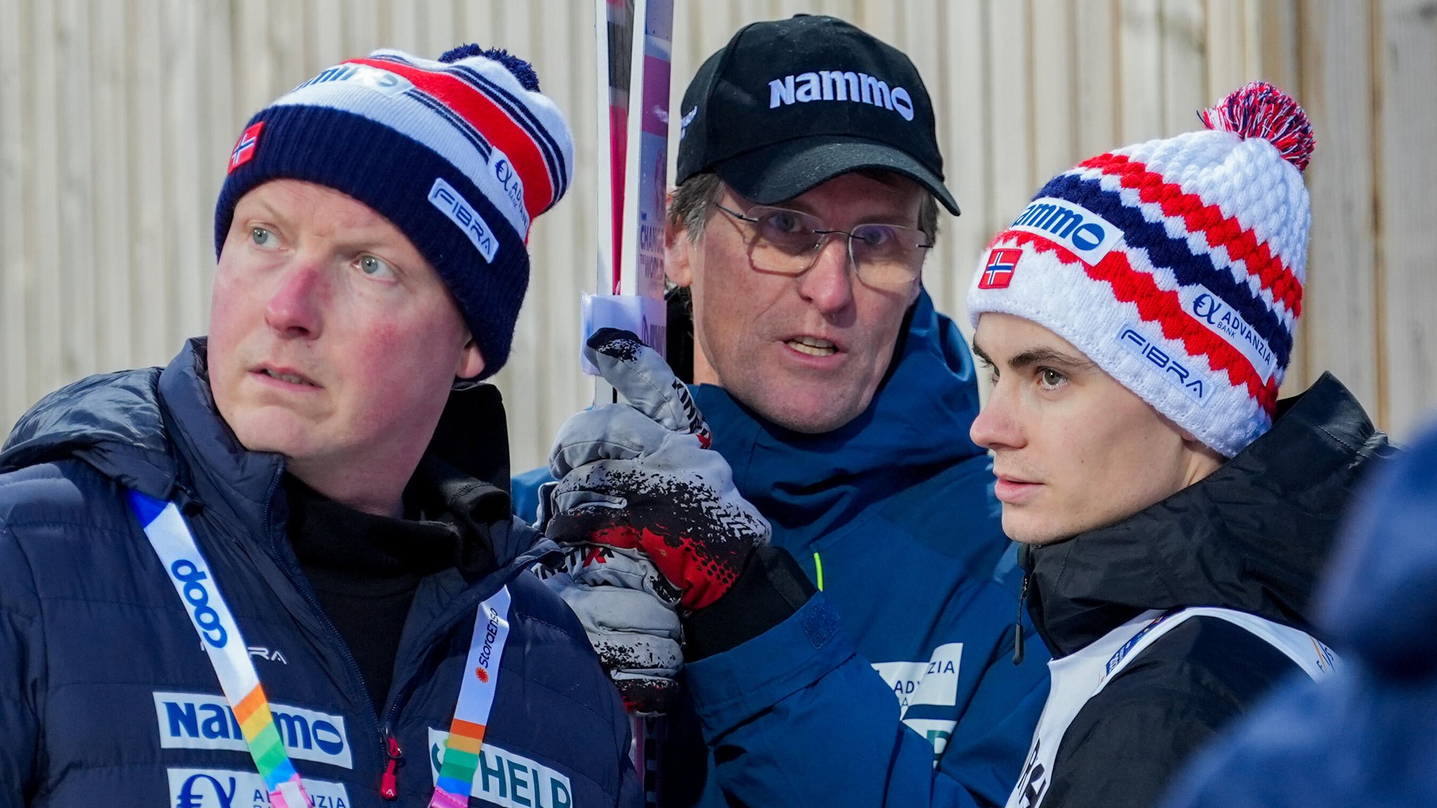 Das norwegische Team um Weltmeister Marius Lindvik (ganz rechts)