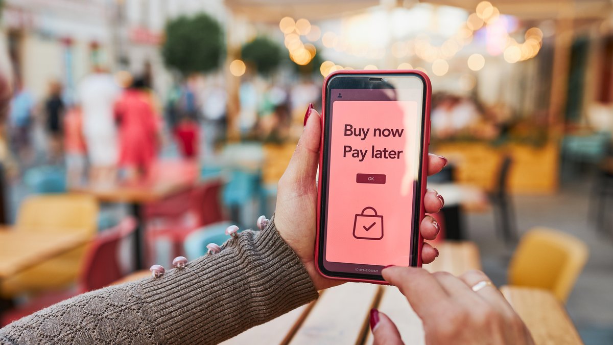 Verbraucherschützer warnen vor Schuldenwelle unter Jugendlichen