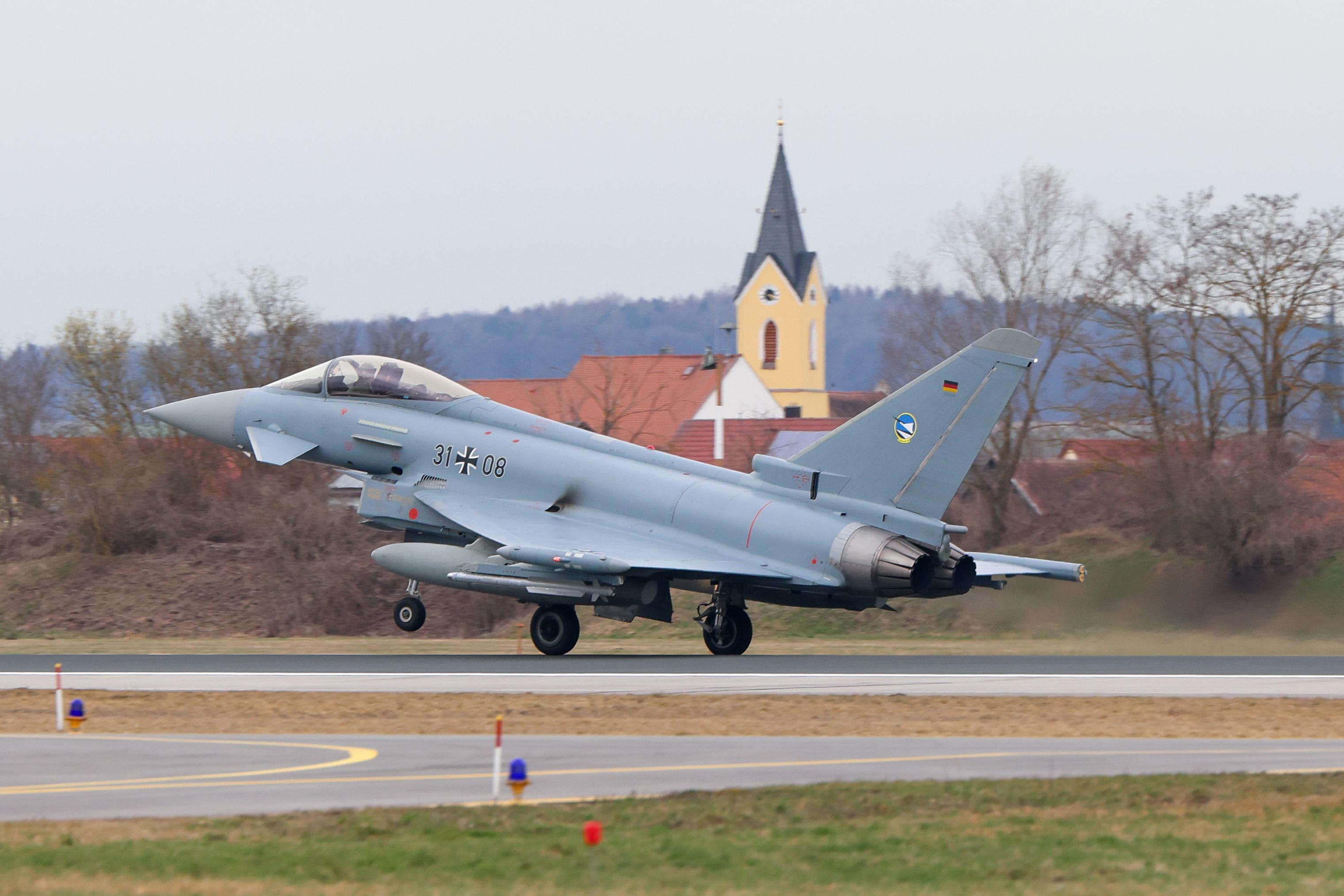 Eurofighter aus Neuburg hebt ab