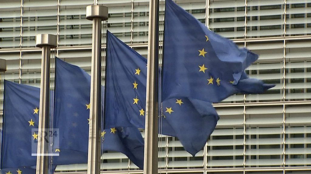 EU-Flaggen | Bild: BR EU-Flaggen
