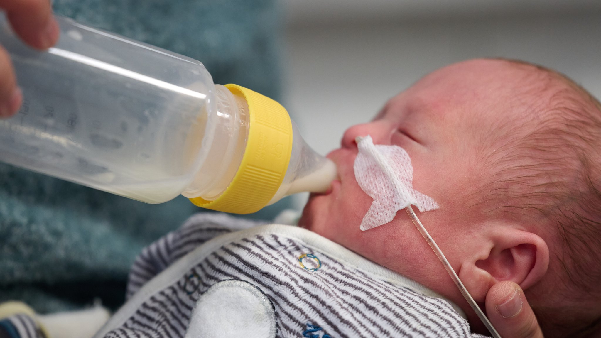 Säugling in Kinderklinik (Symbolbild) | Bild: pa/dpa/Bernd Thissen Säugling in Kinderklinik (Symbolbild)