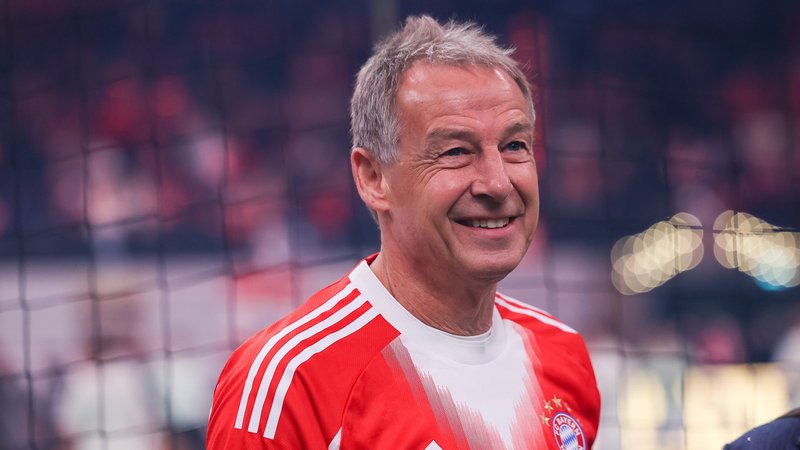 Jürgen Klinsmann beim Legends-Cup | Bild: picture alliance / Eibner-Pressefoto | Jenni Maul Jürgen Klinsmann beim Legends-Cup