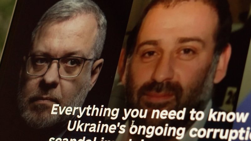 Am Nachmittag traten die Energieministerin und der Justizminister zurück. Sie sollen in illegale Geschäfte verwickelt sein - und zwar ausgerechnet im Energiesektor, der im Krieg gegen Russland besonders stark unter Beschuss steht. | Bild: BR Am Nachmittag traten die Energieministerin und der Justizminister zurück. Sie sollen in illegale Geschäfte verwickelt sein - und zwar ausgerechnet im Energiesektor, der im Krieg gegen Russland besonders stark unter Beschuss steht.