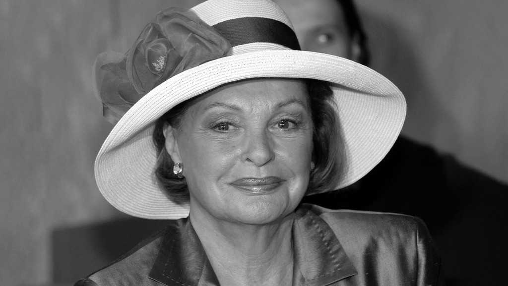 Die Schauspielerin Nadja Tiller ist tot. Sie starb im Alter von 93 Jahren in Hamburg. Die Karriere der früheren Miss Austria hatte in den 50er Jahren mit dem Film "Das Mädchen Rosemarie" begonnen. | Bild: Bayerischer Rundfunk 2023 Die Schauspielerin Nadja Tiller ist tot. Sie starb im Alter von 93 Jahren in Hamburg. Die Karriere der früheren Miss Austria hatte in den 50er Jahren mit dem Film "Das Mädchen Rosemarie" begonnen.