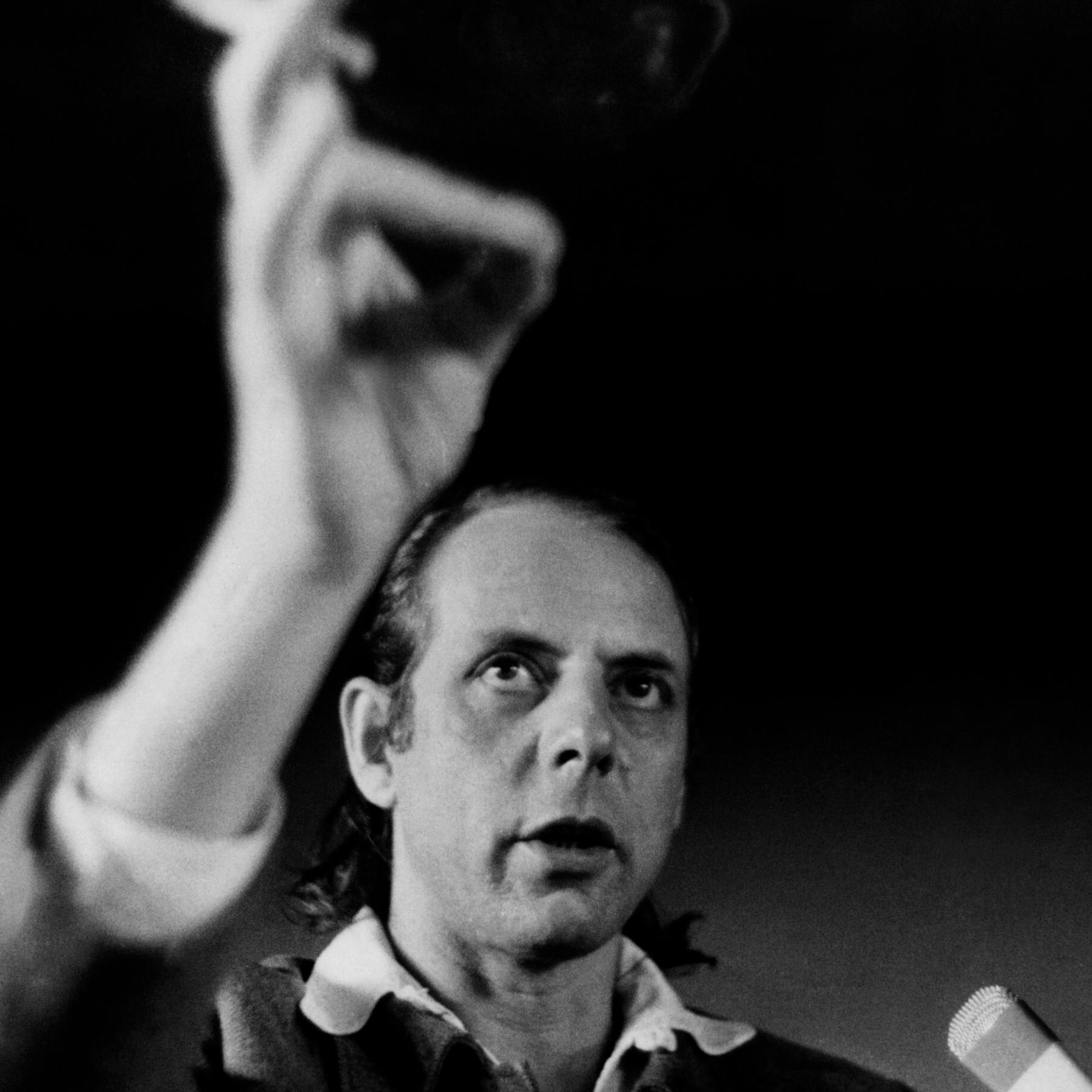 Stockhausens "Hymnen" episode artwork