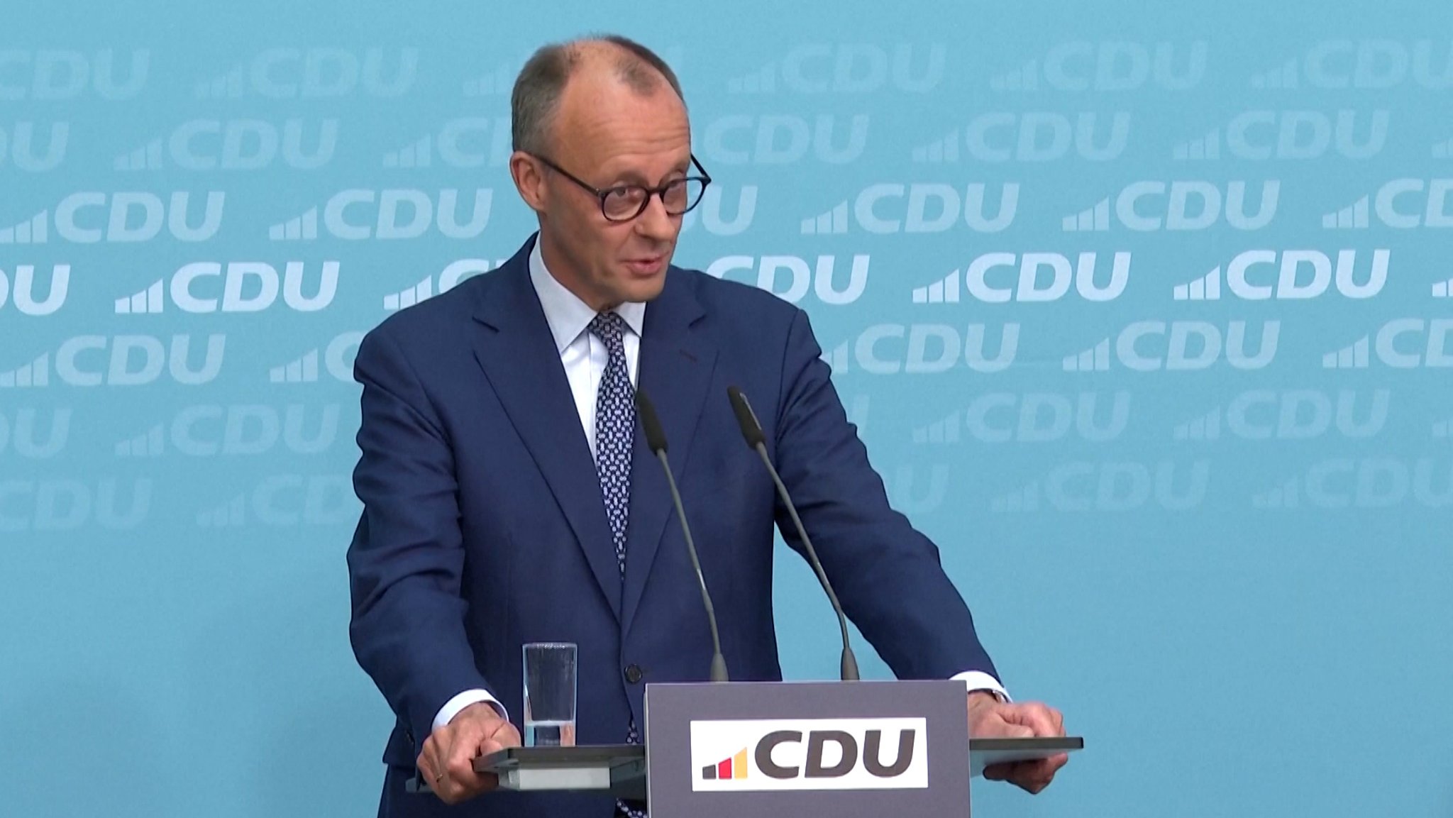 Im Video: Merz sagt AfD den Kampf an