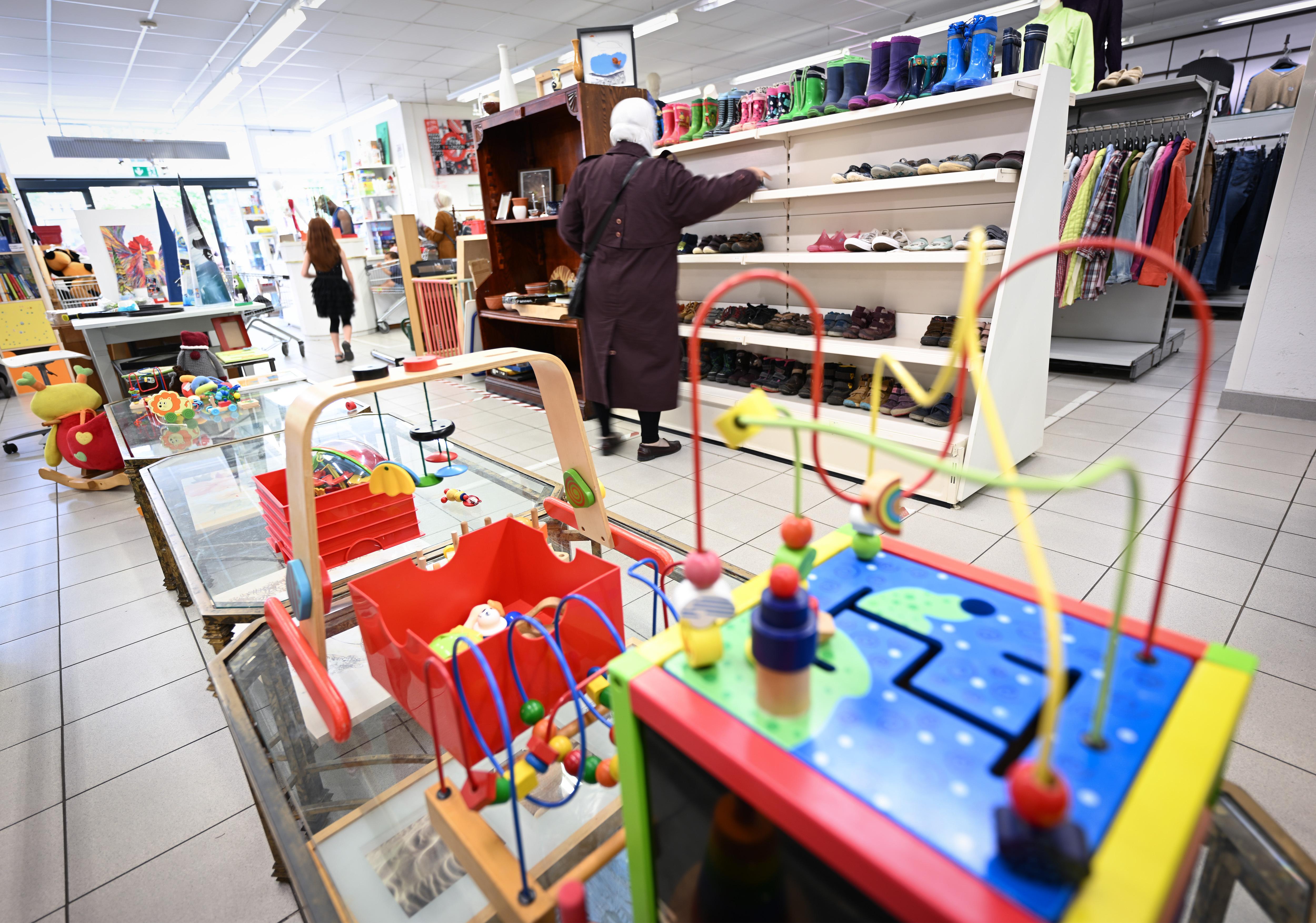 Experten kritisieren Bezahlkarte: "Chaos und mehr Aufwand"