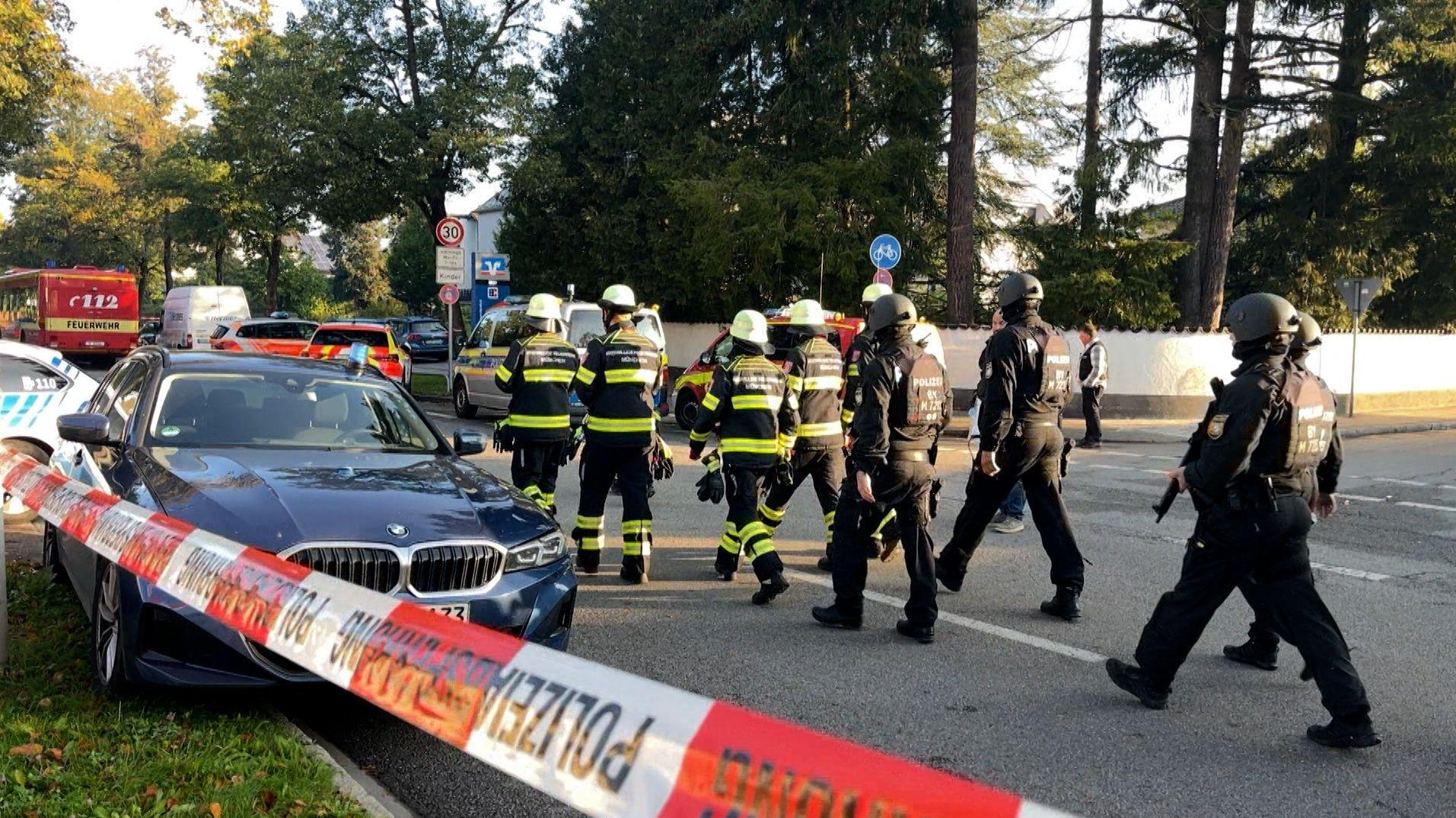 Im Münchner Norden läuft ein Großeinsatz. 