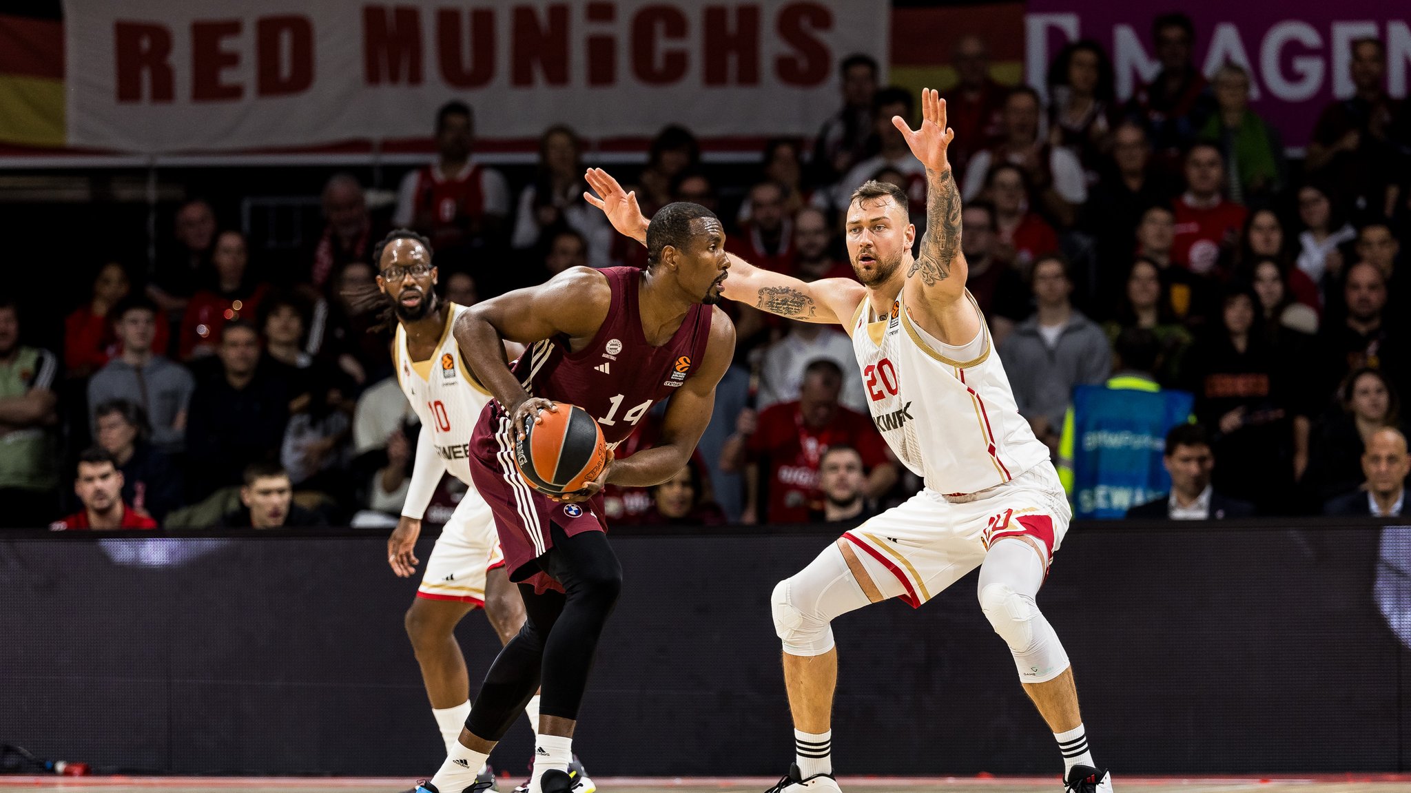 Spielszene  FC Bayern Basketball - AS Monaco