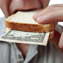 Inflation - Phänomen der Wirtschaftsgeschichte | Bild: colourbox.com
