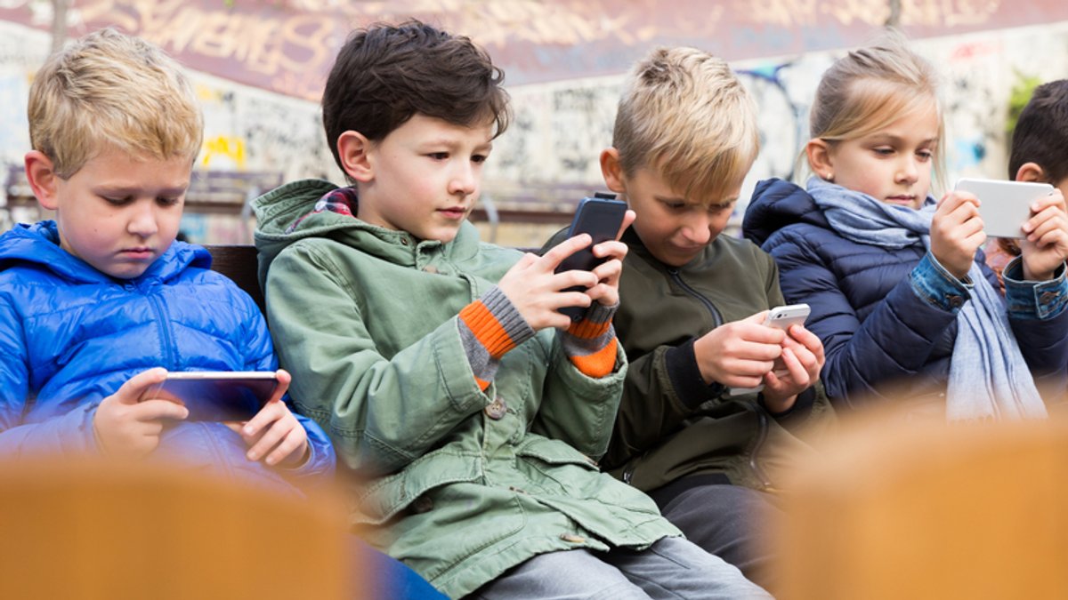 Handyfreie Klassen: Eltern tun sich zusammen