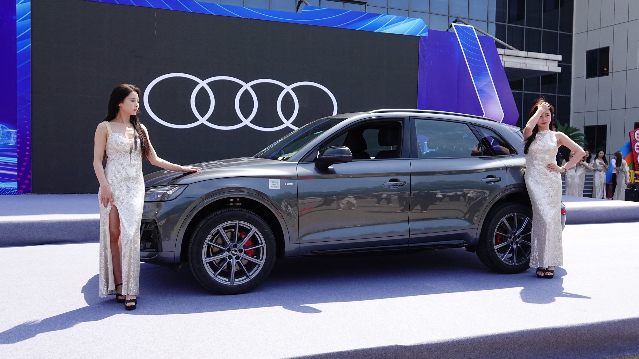 Ein Audi wird auf einer Autoshow in Yichang, Hubei province, China präsentiert.