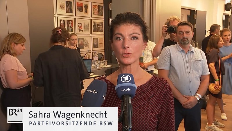 Sahra Wagenknecht will an der Seite der CDU regieren. | Bild: BR Sahra Wagenknecht will an der Seite der CDU regieren.