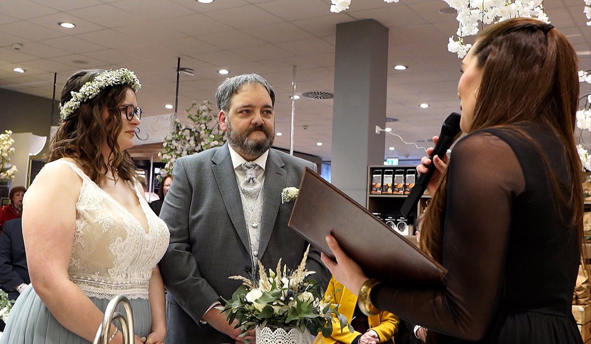 Romantik im Supermarkt – Eine ungewöhnliche Hochzeit
