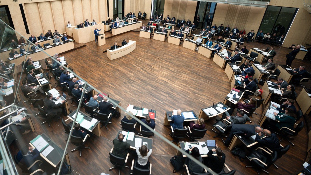 Bundesrat billigt zahlreiche Entlastungen und neuen Wehrdienst