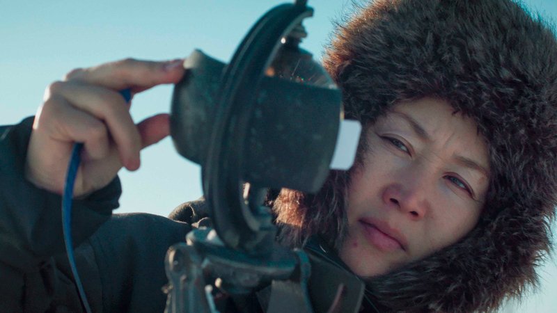Arbeiten am Rande des russischen Polarmeeres: Filmszene aus "Wettermacher" von Stanisław Mucha.