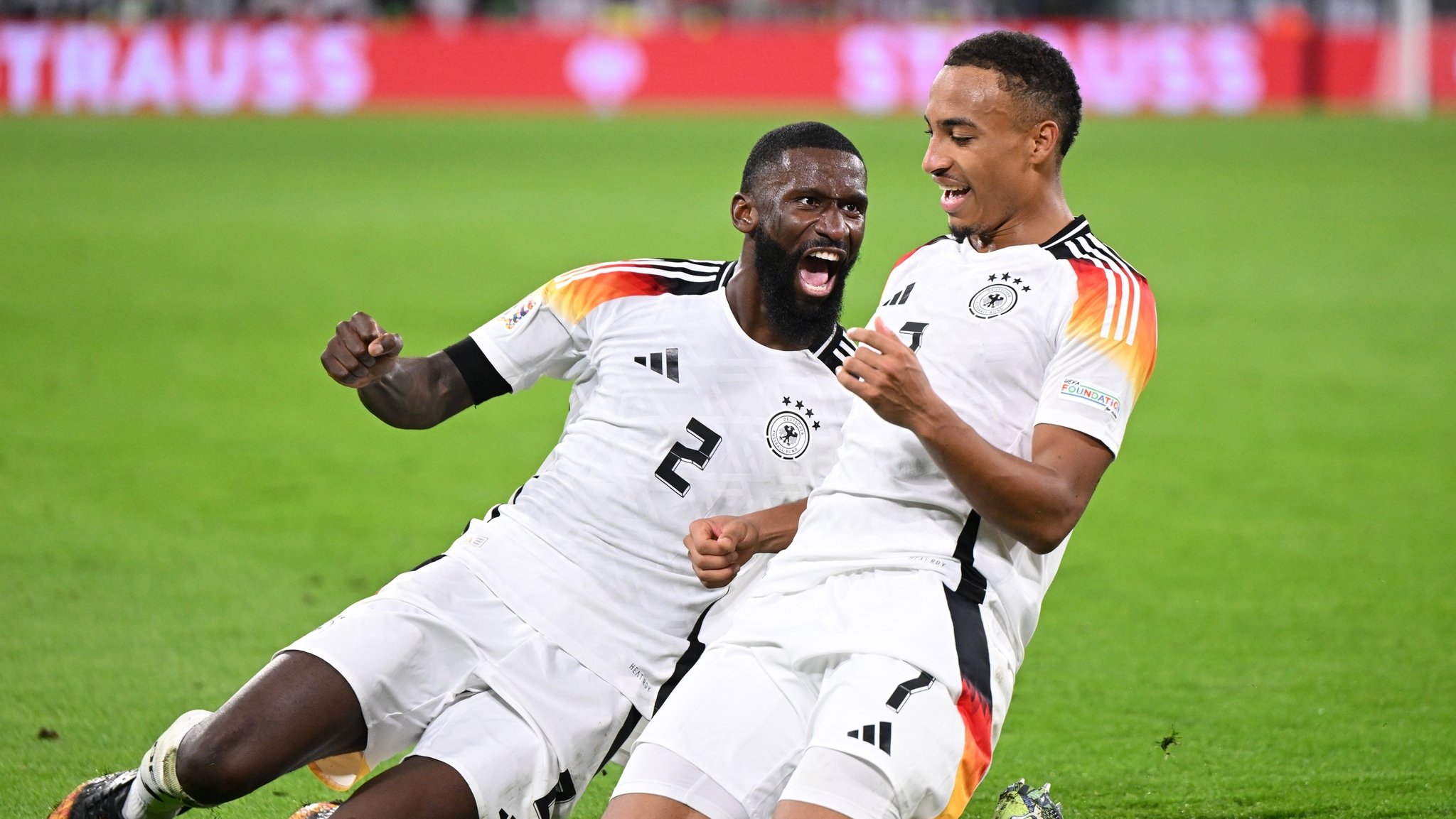 Nations League: Leweling schießt Deutschland ins Viertelfinale