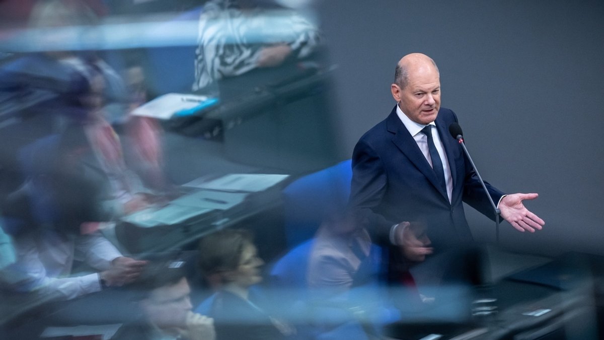 Garantien und Geheimnisse – Scholz im Bundestag befragt