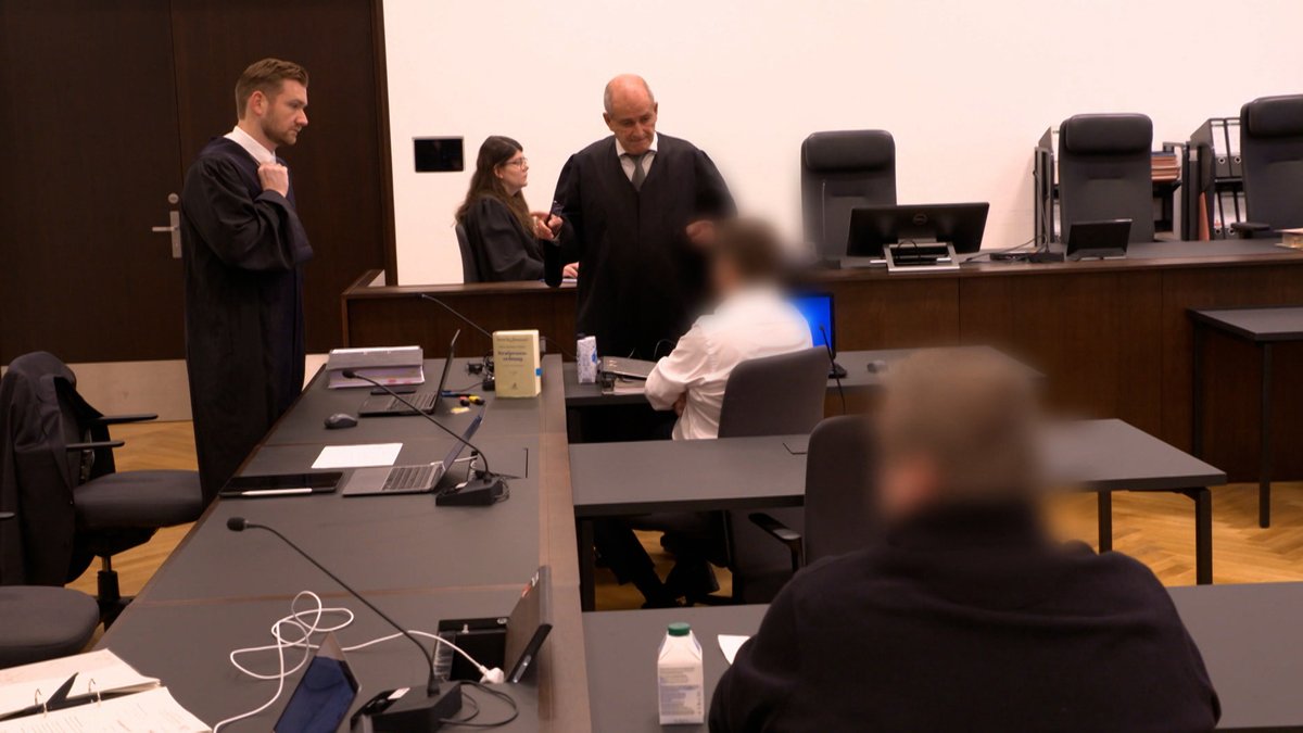 Prozess am Landgericht Nürnberg-Fürth wegen gewerbsmäßigem Betrugs und Untreue 