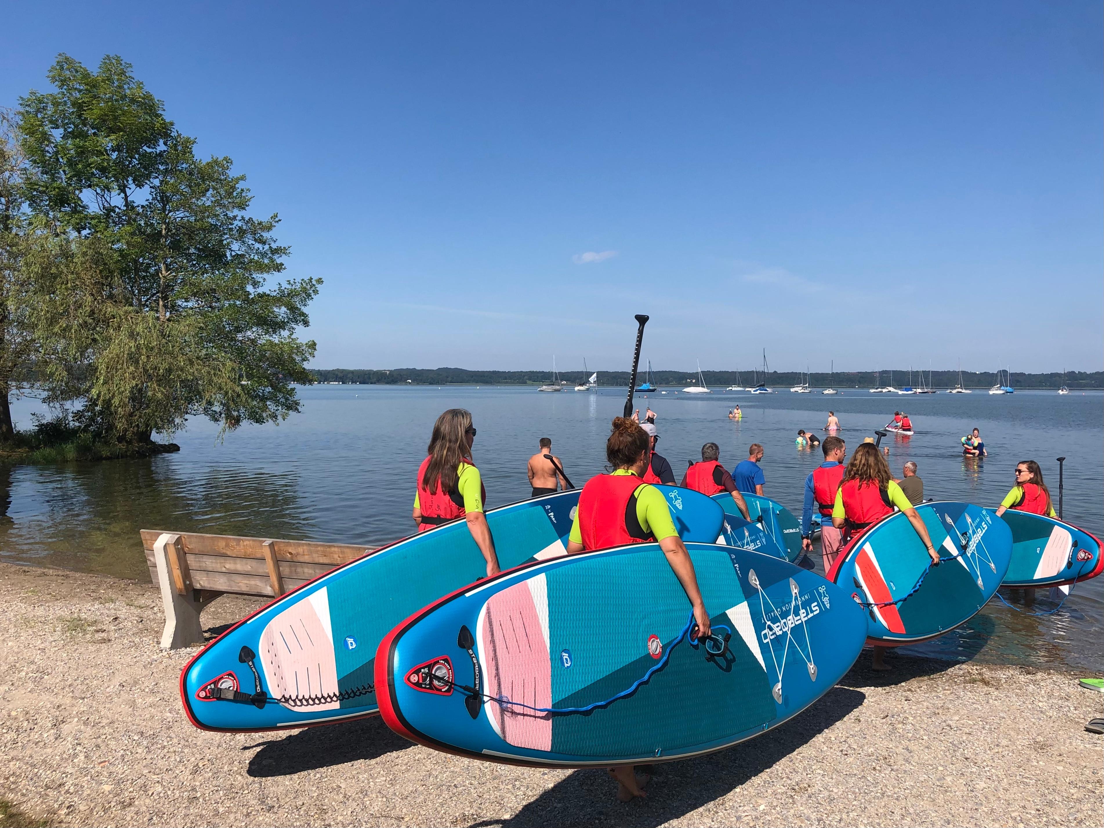 Nicht jeder macht einen Kurs, bevor er aufs SUP steigt. Das kann gerade für Anfänger gefährlich werden.