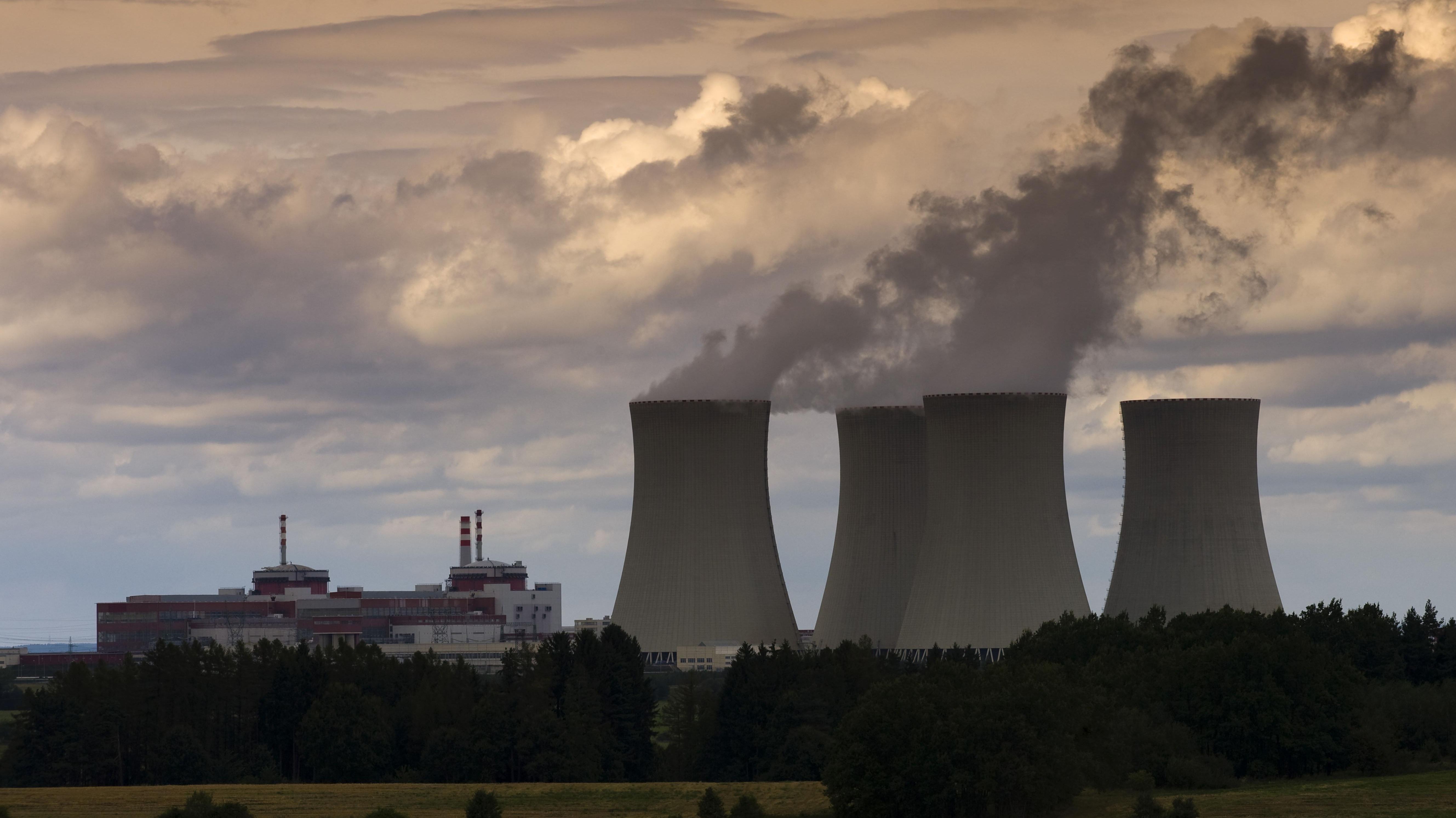 Tschechisches Kernkraftwerk Temelin Nach Revision Wieder Am Netz Br24