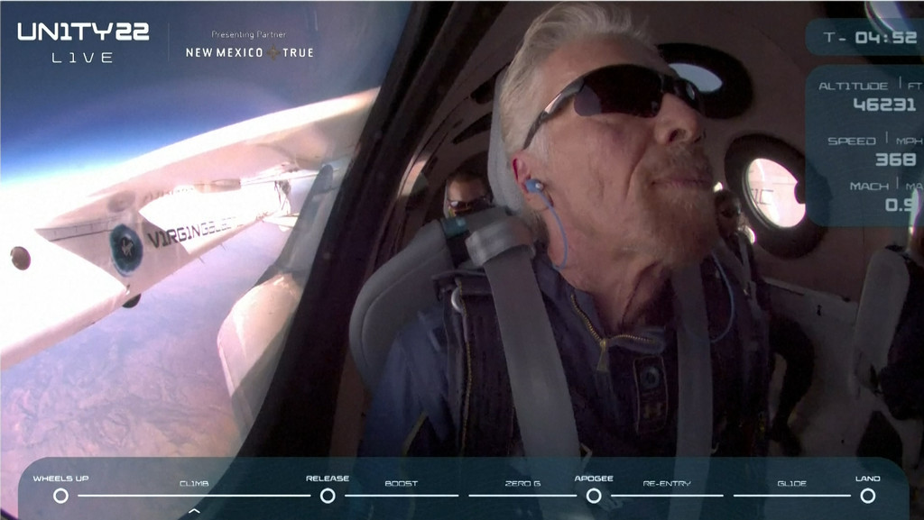 Richard Branson im Weltraum
