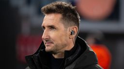 Ist als neuer Cheftrainer beim 1. FC Nürnberg vorgestellt worden: Miroslav Klose. | Bild:dpa-Bildfunk/Sven Hoppe