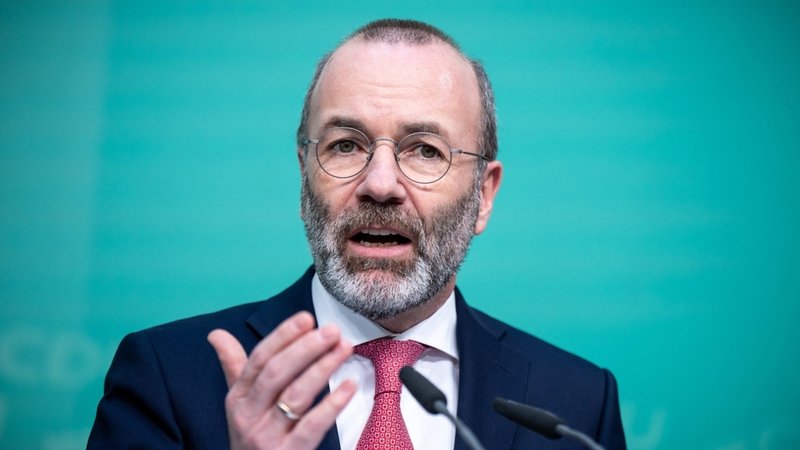 Fordert europäische Lösung für Abschiebungen nach Afghanistan: EVP-Chef Manfred Weber. | Bild: dpa-Bildfunk/Michael Kappeler Fordert europäische Lösung für Abschiebungen nach Afghanistan: EVP-Chef Manfred Weber.