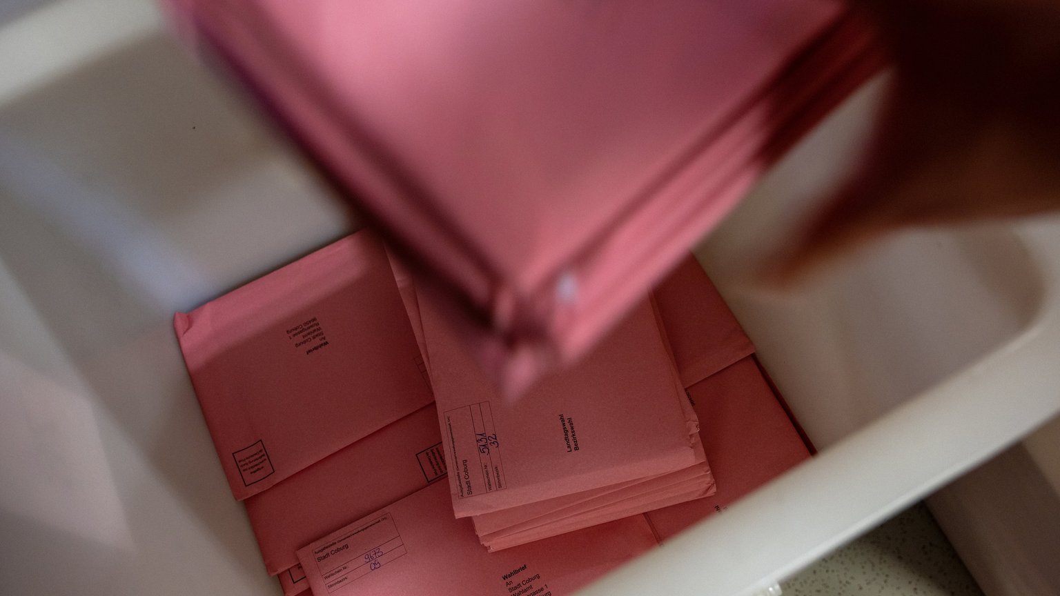 Kann Ich Briefwahl Am Wahltag Abgeben So geht Briefwahl: Bis wann abschicken oder abgeben? | BR24