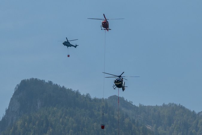 Bundeswehr löscht aus der Luft | Bild: News 5 Bundeswehr löscht aus der Luft