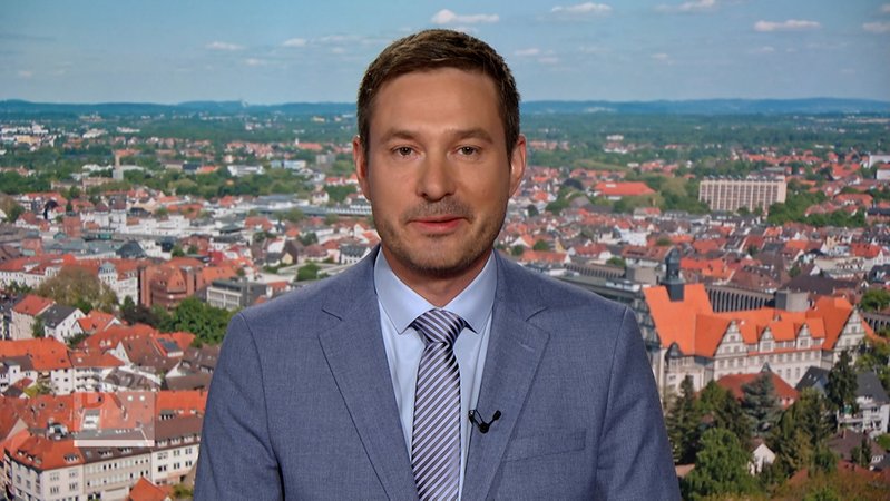 ARD-Rechtsexperte Kolja Schwartz | Bild: BR ARD-Rechtsexperte Kolja Schwartz