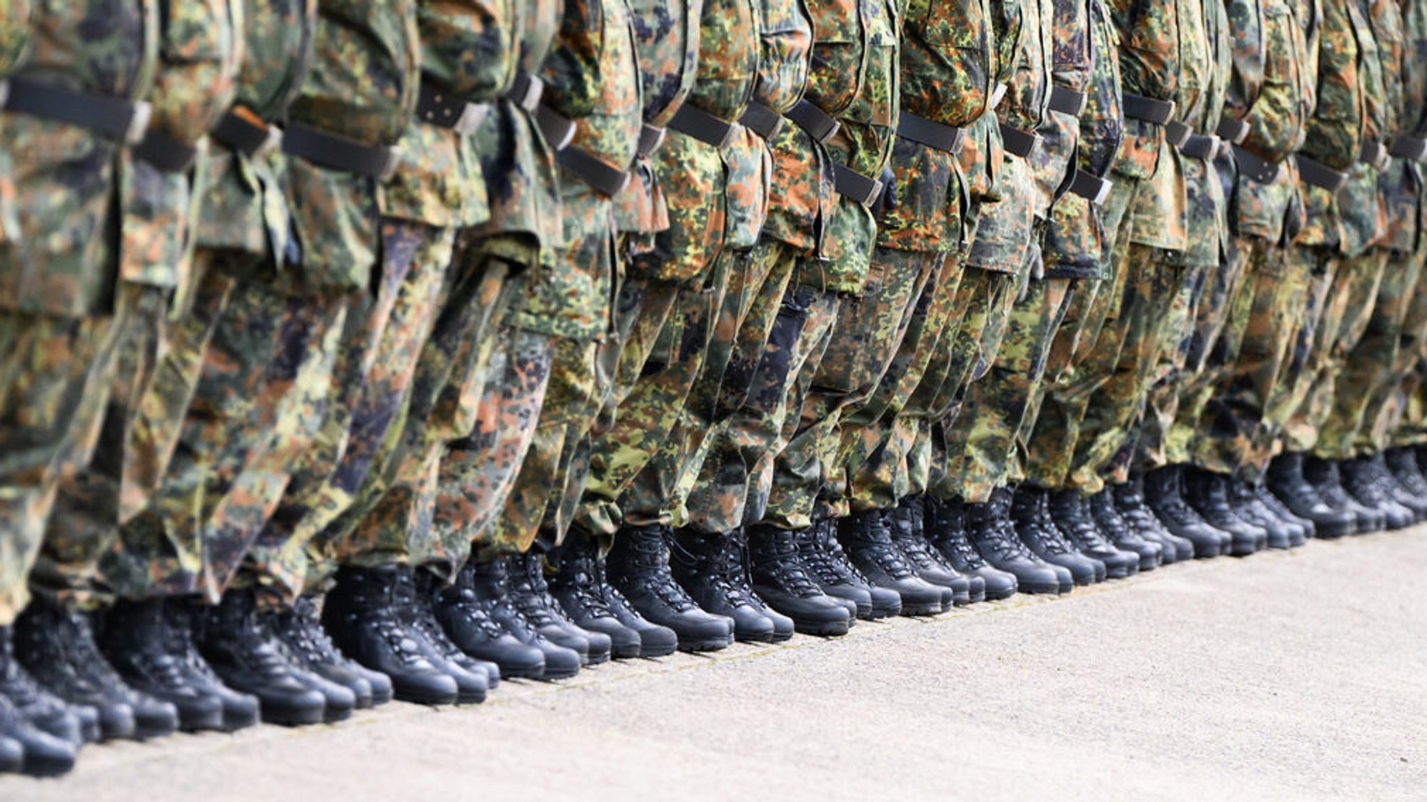 Immer mehr Menschen suchen Infos zu Kriegsdienstverweigerung