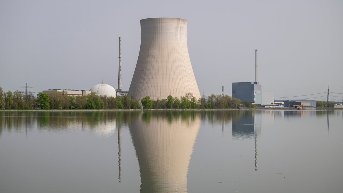 Das stillgelegte Kernkraftwerk Isar 2 (Anfang April 2024)