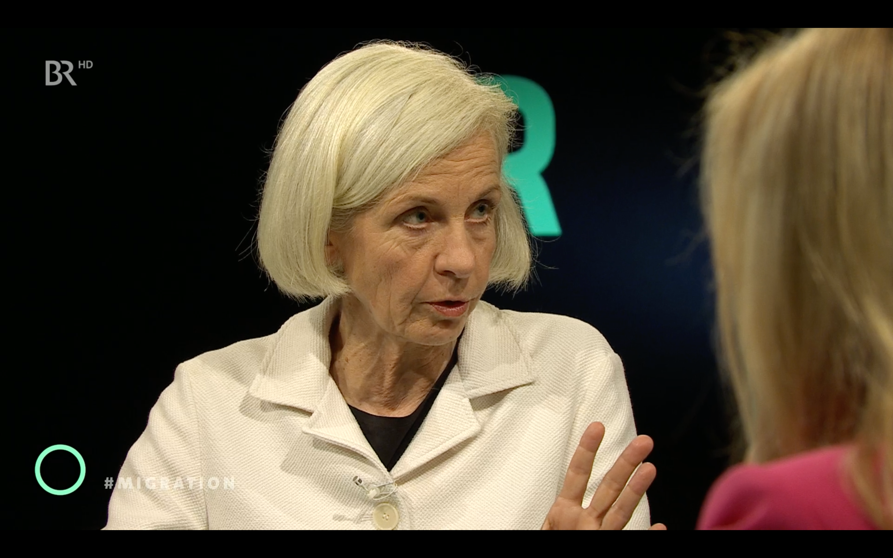 Die Krise der Demokratie habe mit dem massiven Vertrauensverlust bereits begonnen, warnte Professor Ursula Münch, Direktorin der Akademie für Politische Bildung in Tutzing.