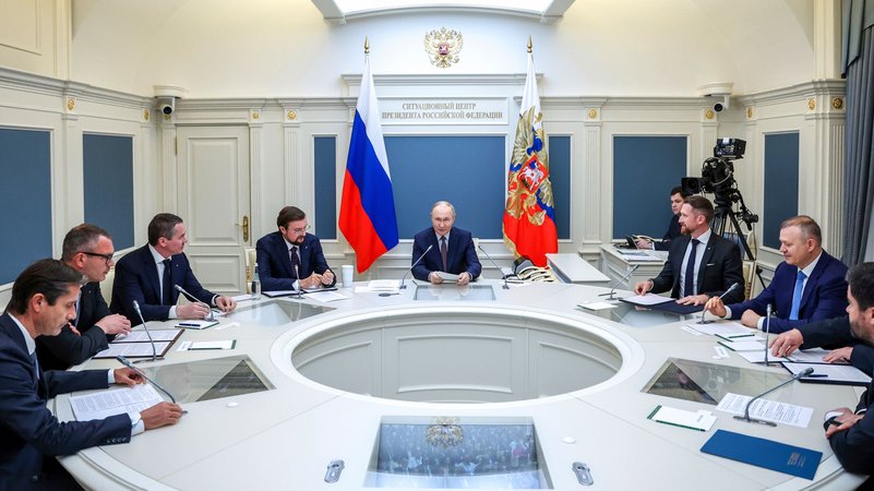 Am 13. Mai 2025 in Moskau | Bild: Alexander Kazakov/Picture Alliance Am 13. Mai 2025 in Moskau