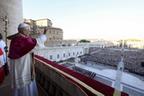 HANDOUT - 08.05.2025, Vatikan, Vatikanstadt: Der neu gewählte Papst Leo XIV., der US-Amerikaner Robert Prevost, steht nach dem Konklave auf dem Balkon des Petersdoms im Vatikan. Foto: Vatican Media/IPA via ZUMA Press/dpa - ACHTUNG: Nur zur redaktionellen Verwendung im Zusammenhang mit der aktuellen Berichterstattung und nur mit vollständiger Nennung des vorstehenden Credits +++ dpa-Bildfunk +++ | Bild:dpa-Bildfunk/Vatican Media