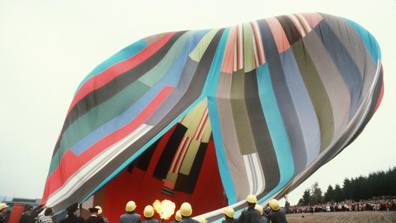 Historischer Heissluftballon Von Naila Fur Museum Aufbereitet Br24